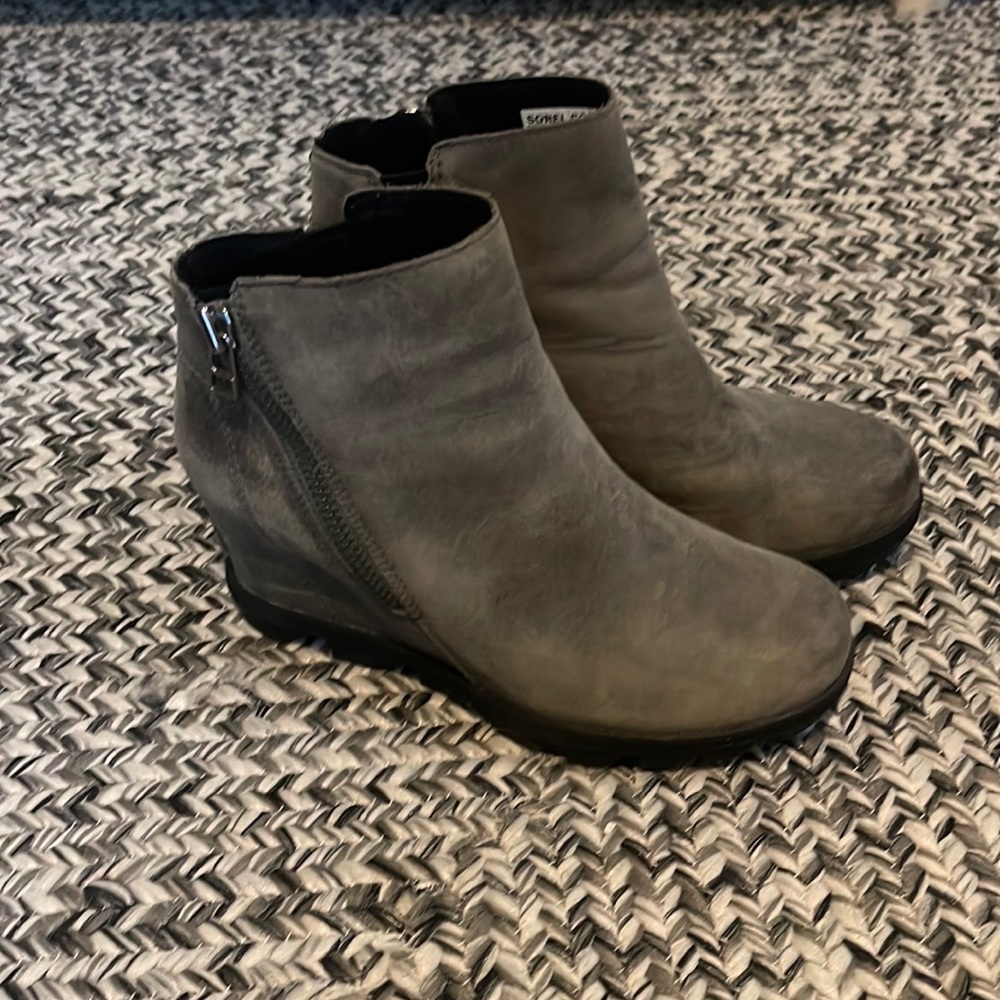 Grey Sorel wedge booties
